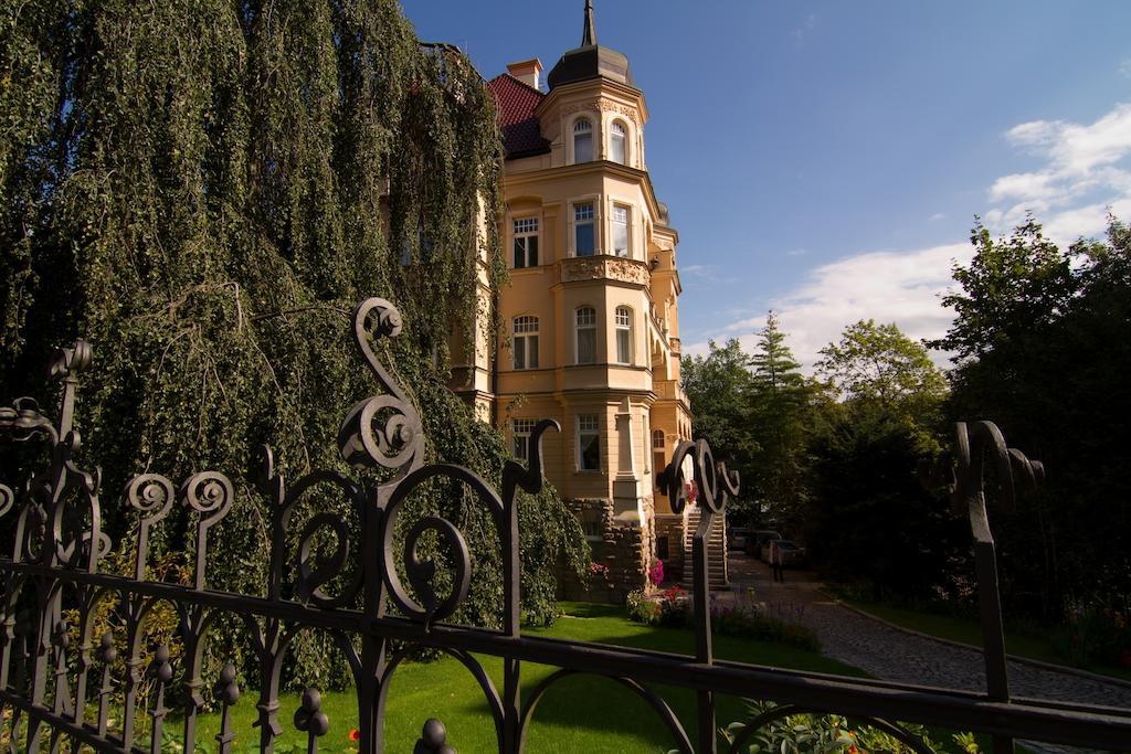 Apartmany Villa Liberty Karlsbad Buitenkant foto